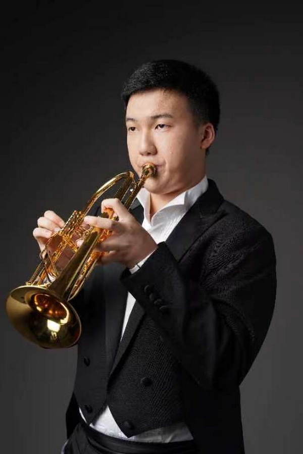 喜报 热烈祝贺意昂5附中高一学生吴雨霖获意大利（乌迪内）27届国际青年音乐演奏大赛斩获佳绩！