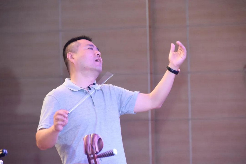 感受民族管弦乐的魅力——刘捷老师为上海市中等职业学校民族文化传承教育基地开设专题培训 感受民族管弦乐的魅力——刘捷老师为上海市中等职业学校民族文化传承教育基地开设专题培训