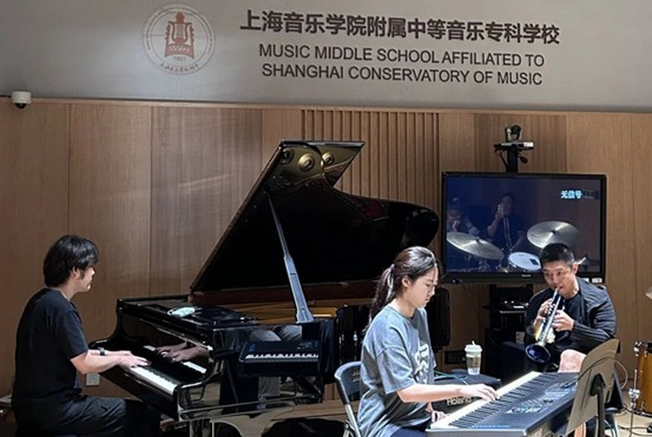 樂乐钢琴“巴适”夏令营——即兴演奏的沉浸之旅 樂乐钢琴“巴适”夏令营——即兴演奏的沉浸之旅